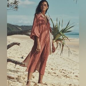 Spell Utopia Button Through Midi